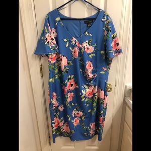 Jessica Howard Blue Floral dress Size 20W